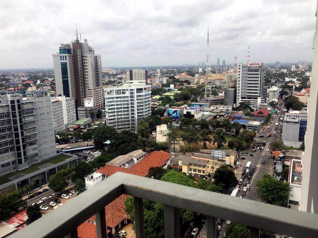 Skylounge Apartment 2 Colombo Exterior photo